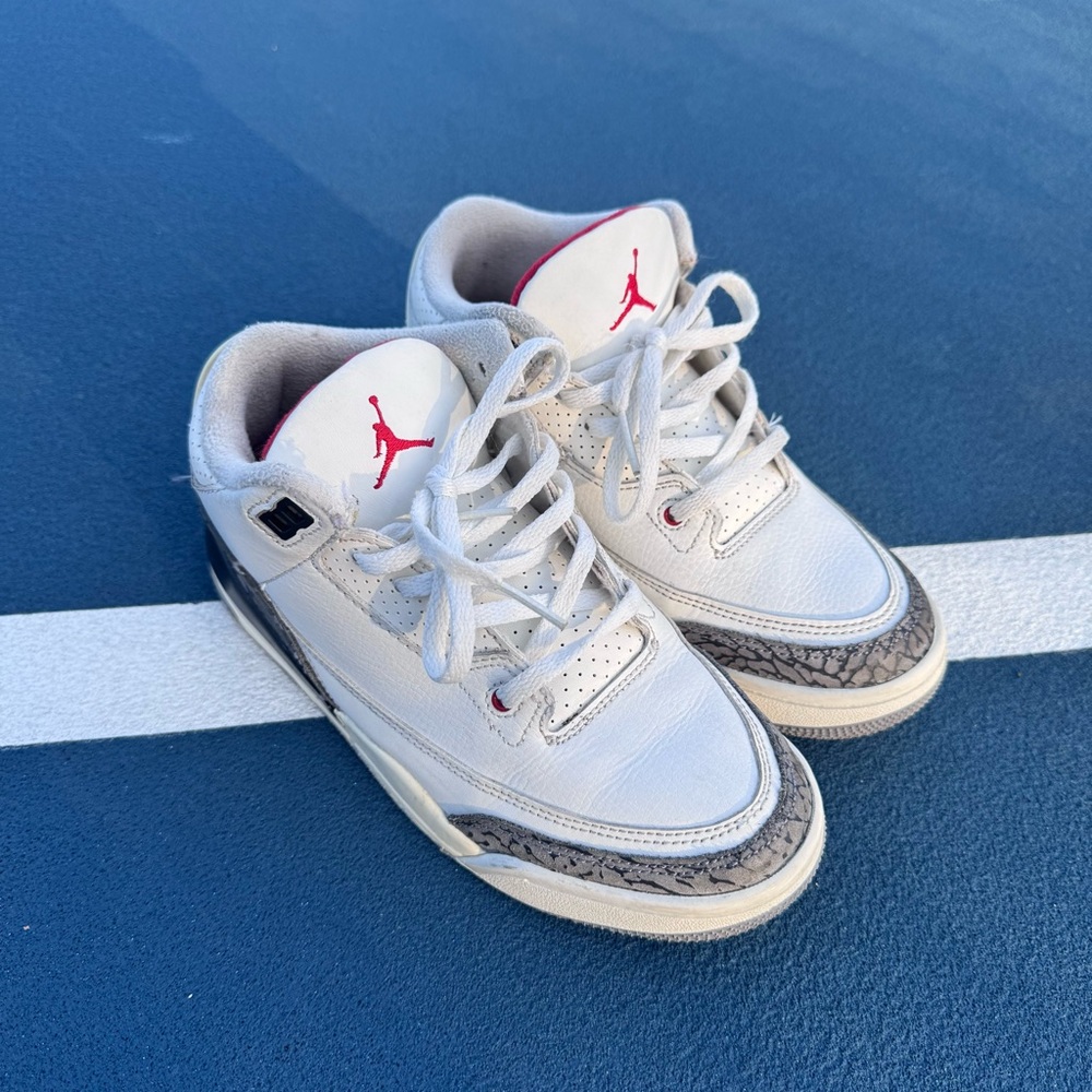 Nike Air Jordan 3 Reimagined White Cement Size 3Y